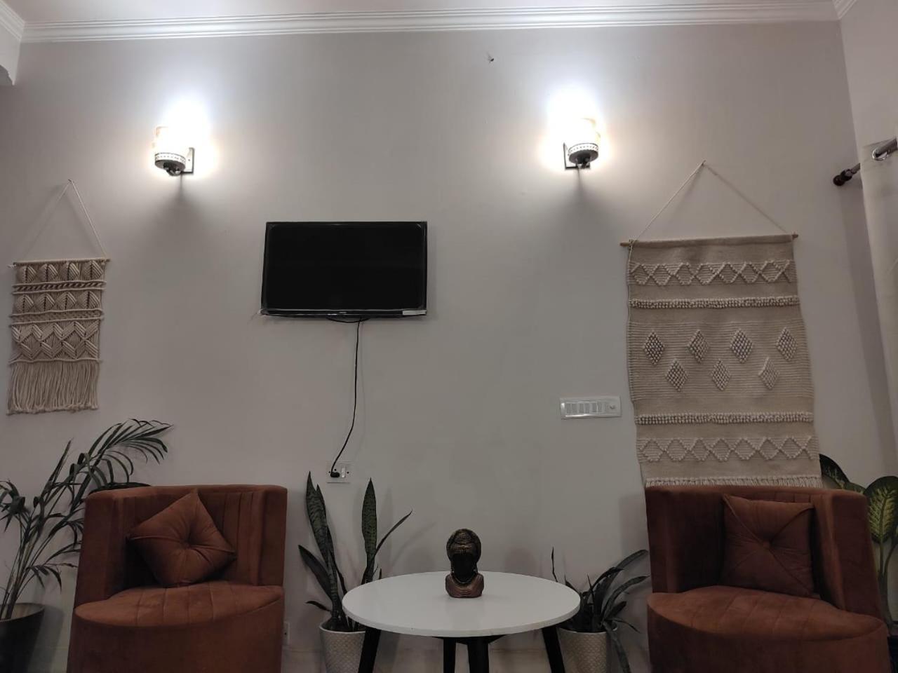 ניו דלהי Atharva'S Homestay, Nehru Enclave מראה חיצוני תמונה